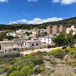..den naheliegender Örtchen Juviles nicht behauptet werden kann.