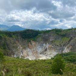 Mahawu Krater