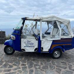 das Vehikel musste unbedingt fotografiert werden