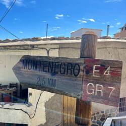 ..nach Montenegro - hab ich mir immer anders vorgestellt 🤷🏼‍♂️