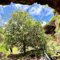 Größte Kalksteinhöhle Hawaiis - war vor zwei Wochen noch komplett geflutet