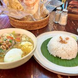 von den letzten Rupien noch was zu essen gegönnt