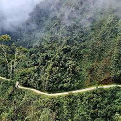 Schwer vorstellbar, dass das bis 2006 eine beidseitig (!) befahrene Hauptachse war.