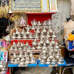 These beautiful teapots made me wish I had room to bring things home instead of just a backpack