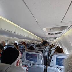 Small plane with AC and battery charger problems