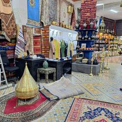 Medina, where we shopped