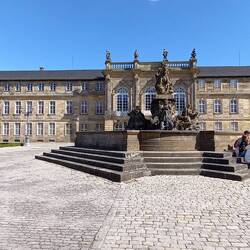 Neues Schloss🤔🤷‍♀️, wieso auch immer🤔🤷‍♀️