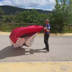 Martin trocknet das Zelt