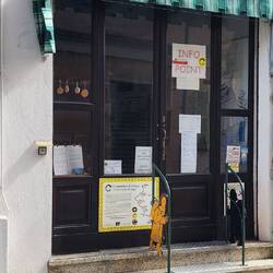 A VF info stop. Unfortunately, closed