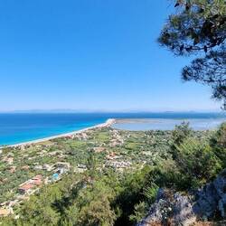 Lefkada - Blick auf die Landzunge zum Festland