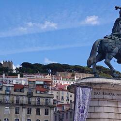 Castelo Sao Jorge in top left