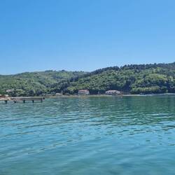La baie et la plage de Strunjan