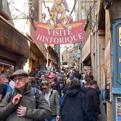 Sembra di essere alla fiera di Sant Orso 😳