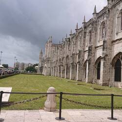 Jeronimos Monastery (and the queue)
