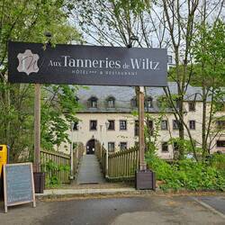 En dan wuif ik het hotel gedag. Op weg naar huis met een tussenstop in Clervaux.