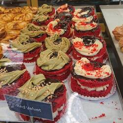These red velvet tarts really stood out, some with pistachio icing