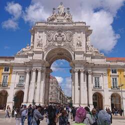Praca de Comercio, a magnificent Plaza in Baxio