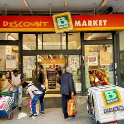 In diesem Shop habe ich ein paar Lebensmittel eingekauft.