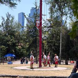 Danza de Los Voladores