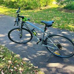 Brett lent me his bike 🚲