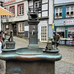 Tuchmacherbrunnen