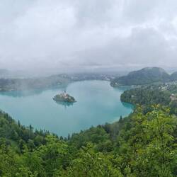 Lac de Bled vu depuis l'Ojstrica