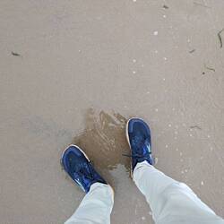 Trail runners and Irish sea