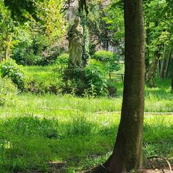 A statue in Villa Trespi Liberty garden