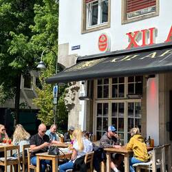 Lunch with Oma Astrid