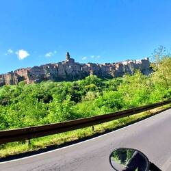 Blick auf Pitigliano