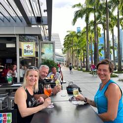 Ein 20 Dollar Aperol - Alkohol haben sie in diesem Land nicht so gern