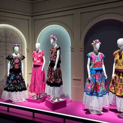 Stilikone, traditionelle mexikanische Kleider