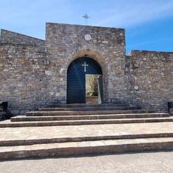 Das Kloster auf 1.100 m Höhe