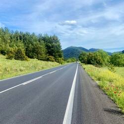 Um nach Kapsia zu gelangen, musste ich 2.5 Kilometer lang einer Schnellstrasse folgen.