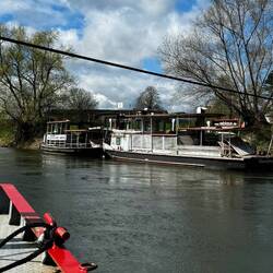 Übersetzen am Zusammenfluss von Unstrut und Saale