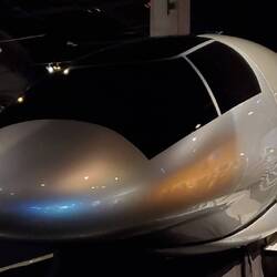 Simulator für das Space Shuttle Endeavor, den man auch ausprobieren kann