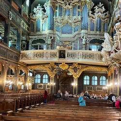 Orgel mit Engelorchestrer