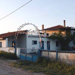 Found another Bicycle Academy with free accommodation.