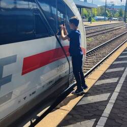 Zwischenstop in Fulda, der Zug war zu schnell