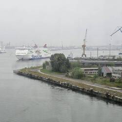 Ständiger Fährverkehr