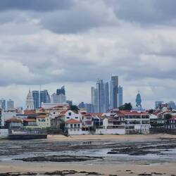 Im Vordergrund die Altstadt