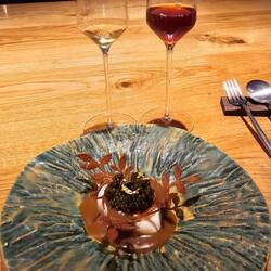 Daurikus caviar, banana rum