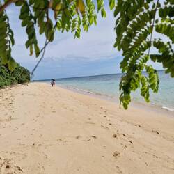obwohl die Insel so klein ist, finden wir ein tolles ruhiges Plätzchen
