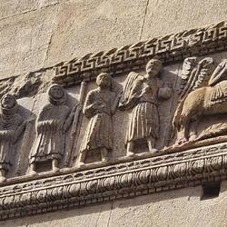 These are images of pilgrims on the cathedral