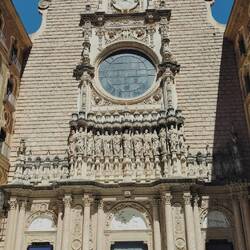 Fassade der Basilika