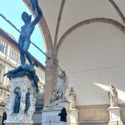 Statue depicting Mars