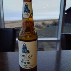 Im Wintergarten ein Bier 🍻