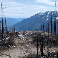 Ausblick vom Berg, vorne war mal eine hütte (Wanderung)