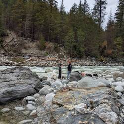 Fishermen's mit friend