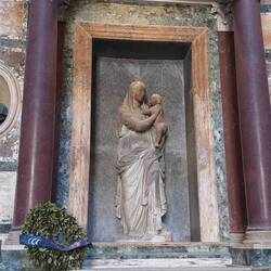 Representing the Madonna